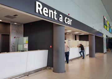 rent-a-car-counter-at-the-airport-car-rental-airport-airport-services-people-airport-terminal-travel_t20_Ozp0jL